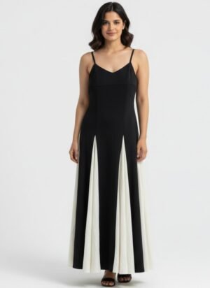 BLACK AND WHITE LONG FLARED DRESS